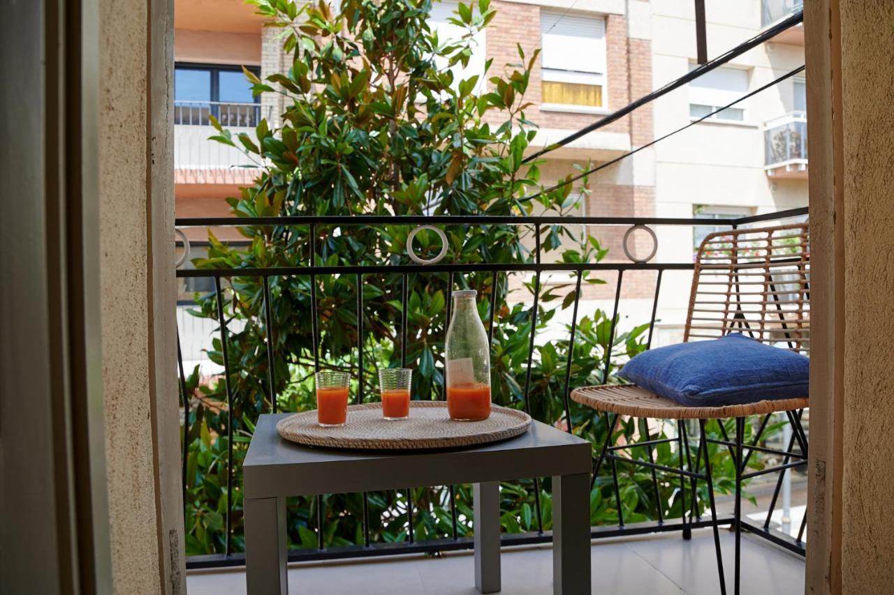 Dharma Experience Cambrils Facebook Apartment Bagian luar foto